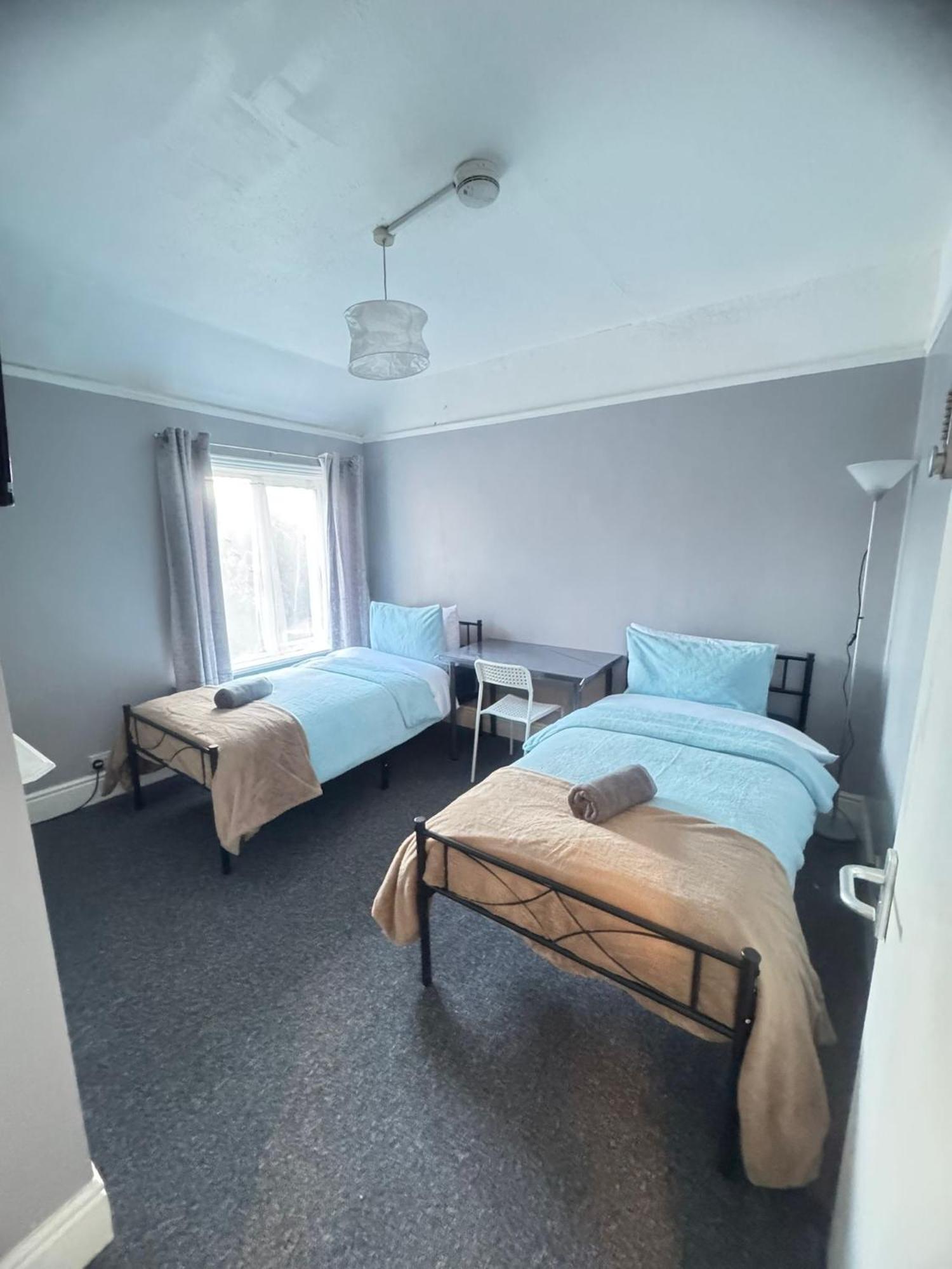 Shirley House 6, Guest House, Self Catering, Self Check In With Smart Locks, Use Of Fully Equipped Kitchen, Close To City Centre, Ideal For Longer Stays, Excellent Transport Links Southampton Eksteriør billede