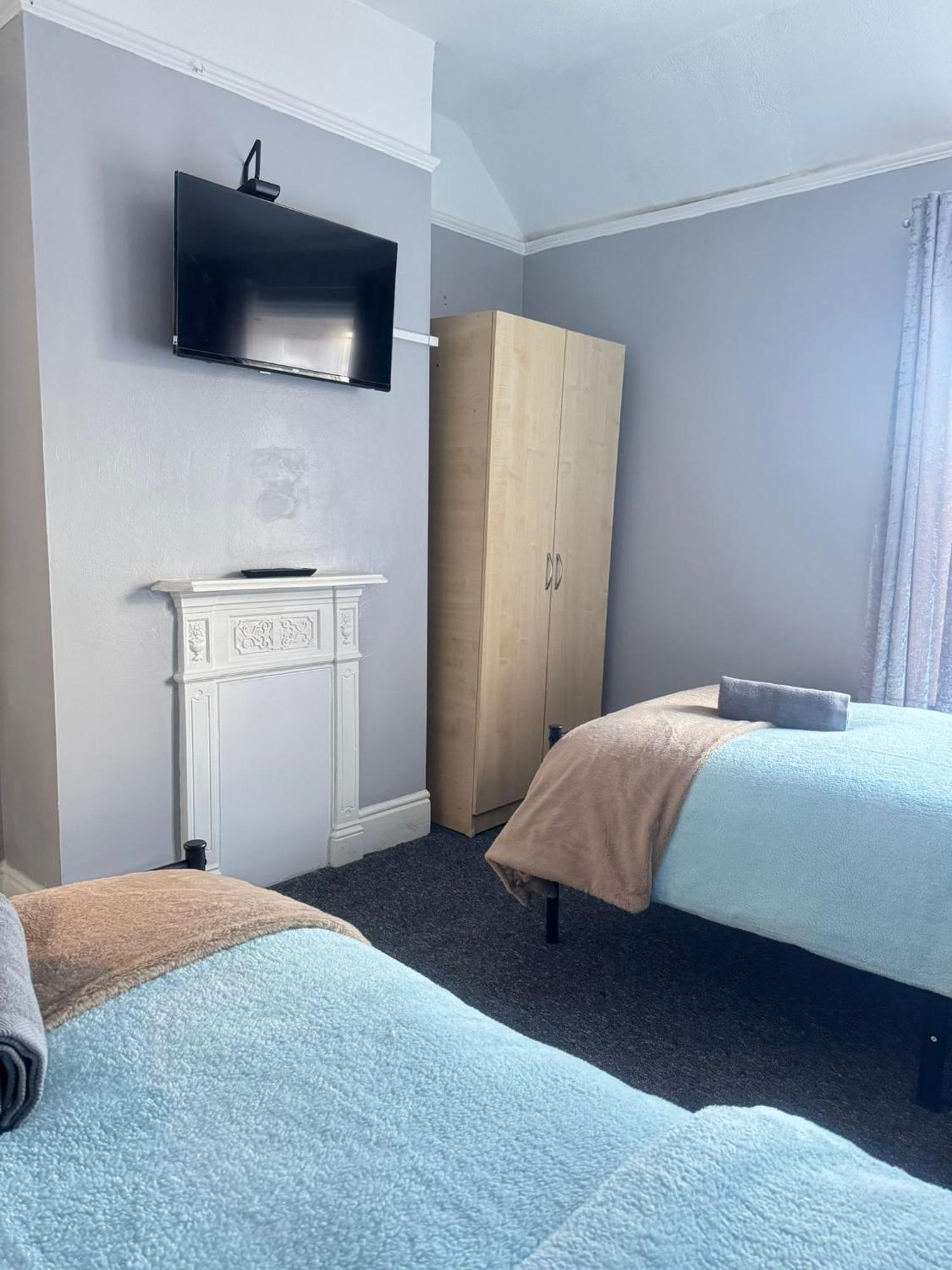 Shirley House 6, Guest House, Self Catering, Self Check In With Smart Locks, Use Of Fully Equipped Kitchen, Close To City Centre, Ideal For Longer Stays, Excellent Transport Links Southampton Eksteriør billede