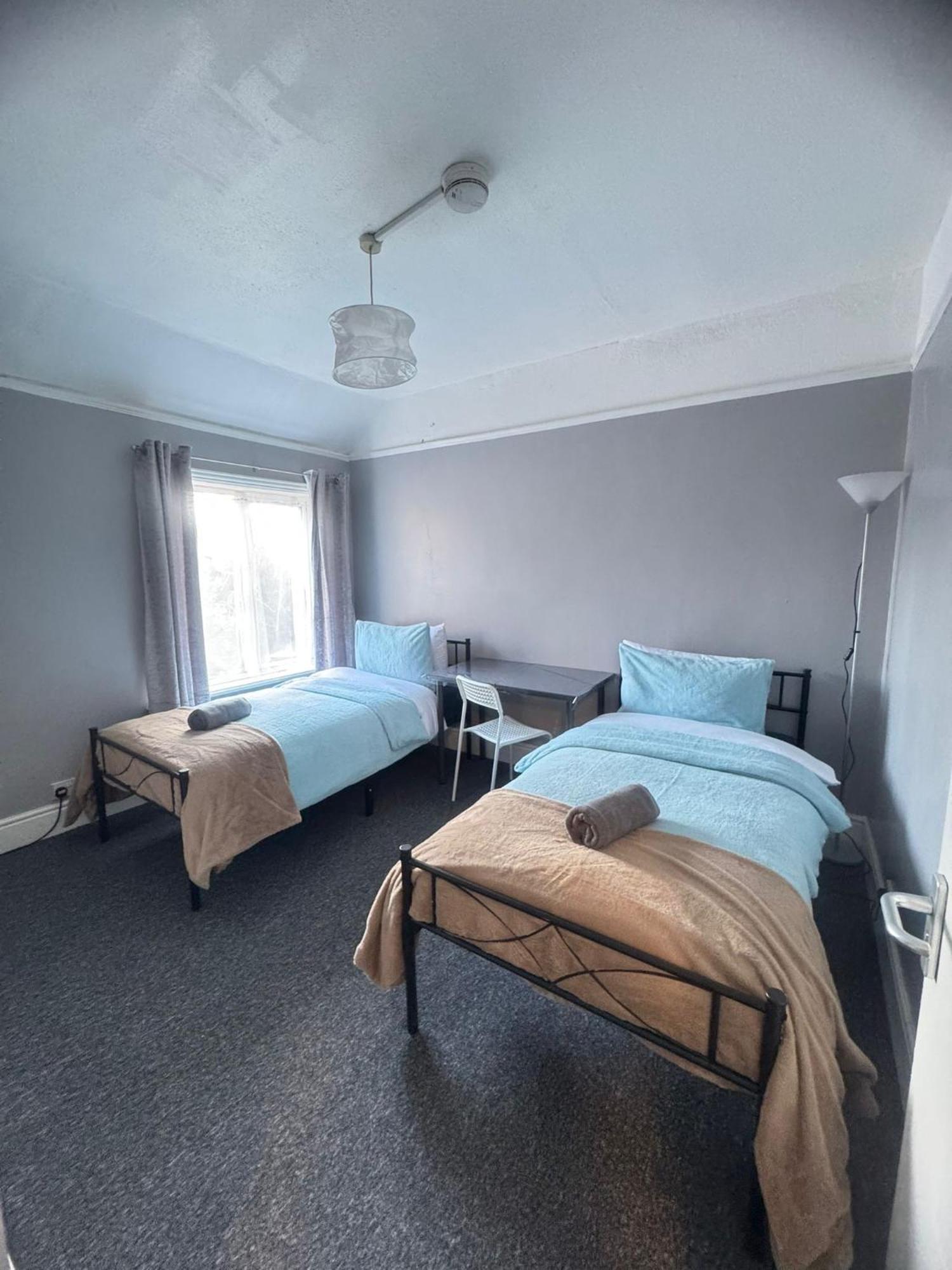 Shirley House 6, Guest House, Self Catering, Self Check In With Smart Locks, Use Of Fully Equipped Kitchen, Close To City Centre, Ideal For Longer Stays, Excellent Transport Links Southampton Eksteriør billede