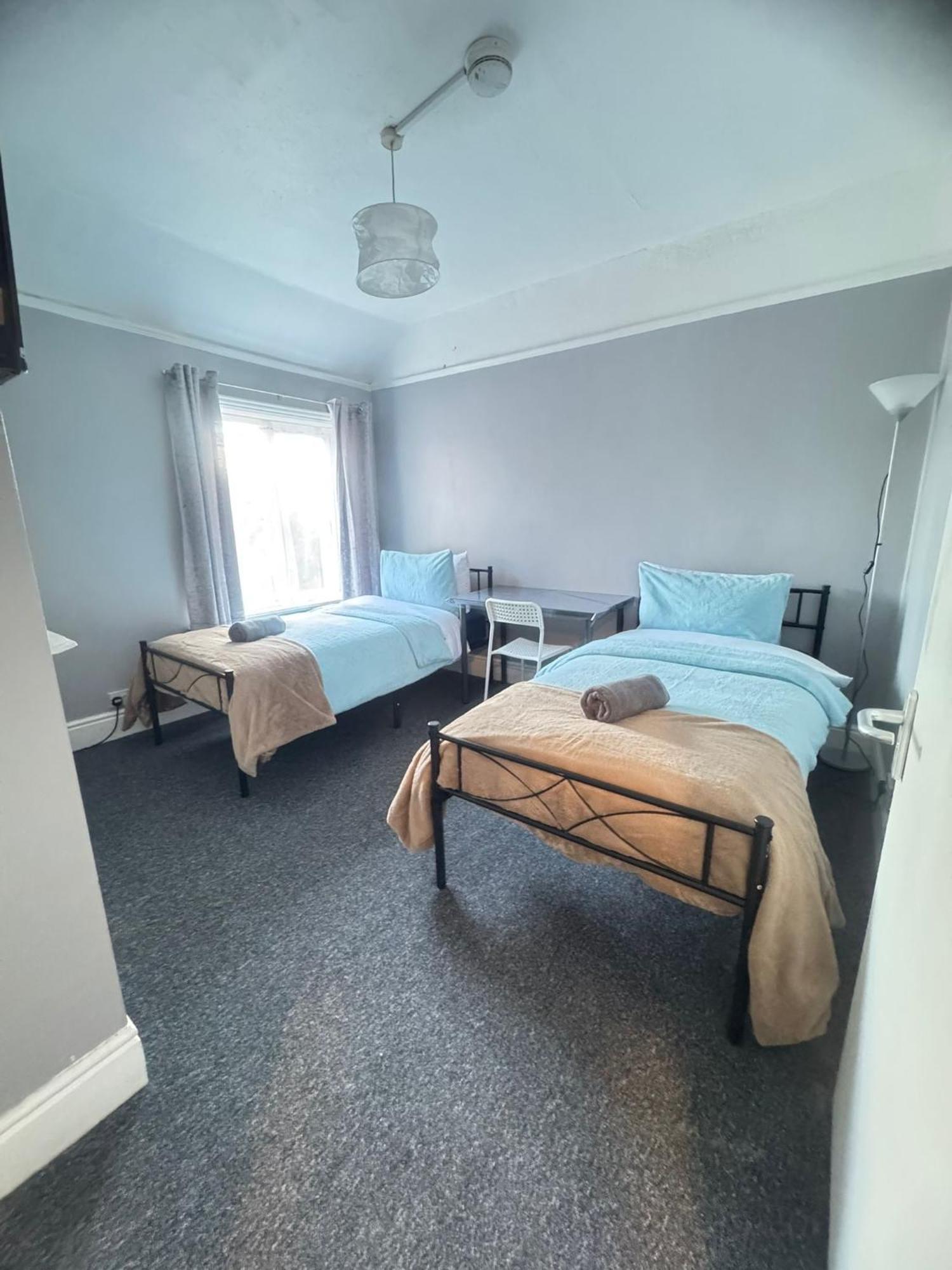 Shirley House 6, Guest House, Self Catering, Self Check In With Smart Locks, Use Of Fully Equipped Kitchen, Close To City Centre, Ideal For Longer Stays, Excellent Transport Links Southampton Eksteriør billede