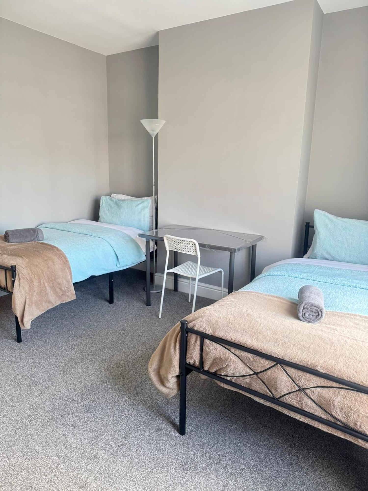 Shirley House 6, Guest House, Self Catering, Self Check In With Smart Locks, Use Of Fully Equipped Kitchen, Close To City Centre, Ideal For Longer Stays, Excellent Transport Links Southampton Eksteriør billede