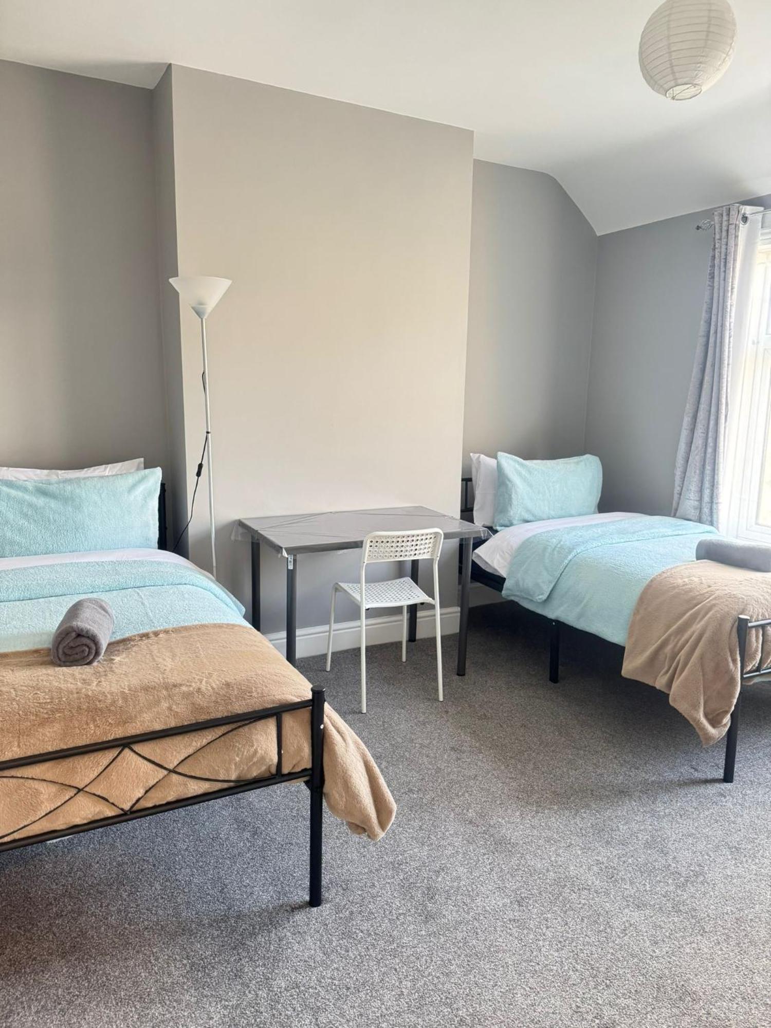 Shirley House 6, Guest House, Self Catering, Self Check In With Smart Locks, Use Of Fully Equipped Kitchen, Close To City Centre, Ideal For Longer Stays, Excellent Transport Links Southampton Eksteriør billede