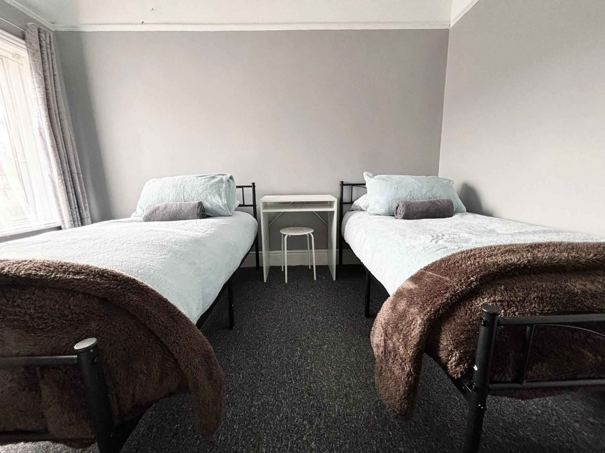 Shirley House 6, Guest House, Self Catering, Self Check In With Smart Locks, Use Of Fully Equipped Kitchen, Close To City Centre, Ideal For Longer Stays, Excellent Transport Links Southampton Eksteriør billede