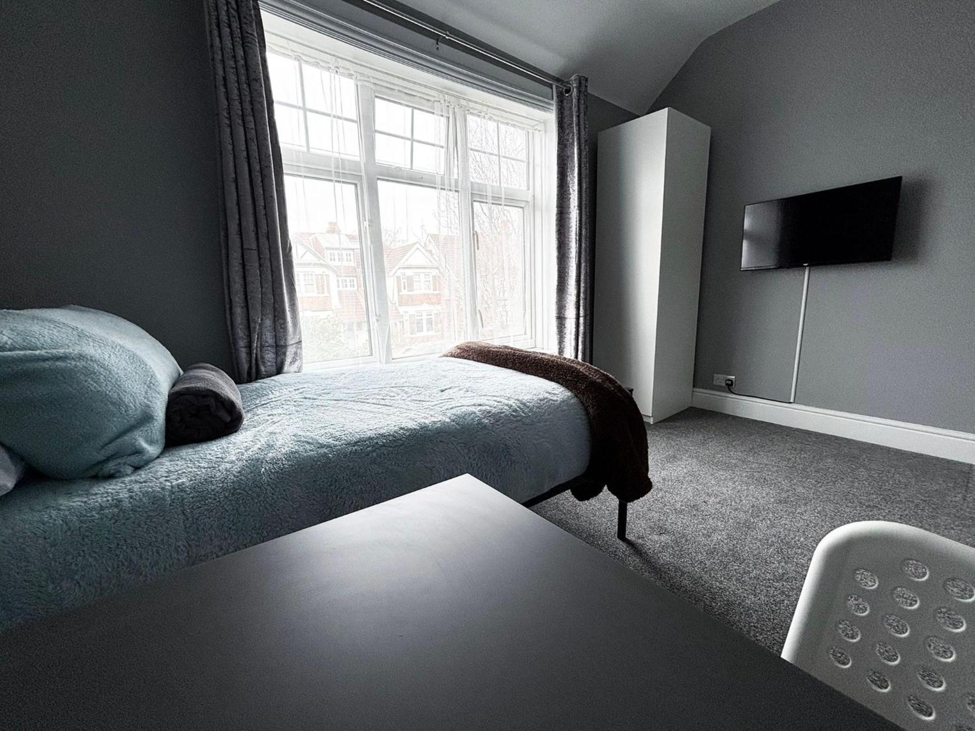 Shirley House 6, Guest House, Self Catering, Self Check In With Smart Locks, Use Of Fully Equipped Kitchen, Close To City Centre, Ideal For Longer Stays, Excellent Transport Links Southampton Eksteriør billede